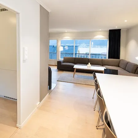 Tromso Family House *