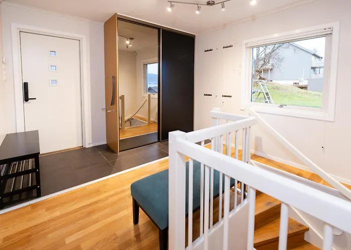 Дом отдыха Tromso Family House